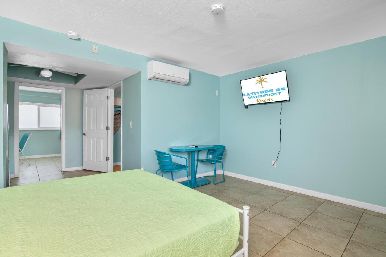 Motel Latitude 26 Waterfront And Marina 3*